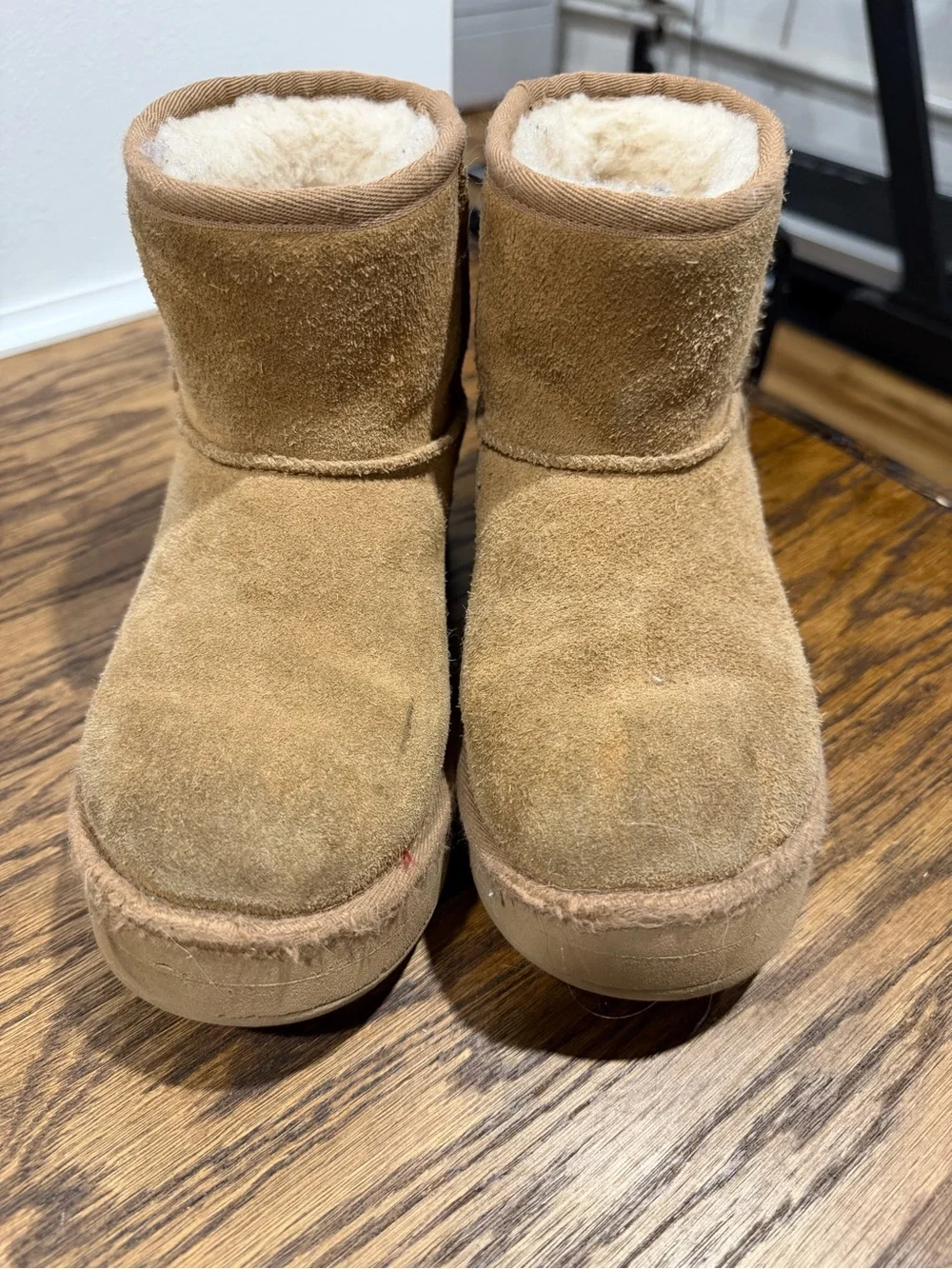 Ugg Minj Tan Suede Shearling-Lined Boots - Cozy Winter Shoe